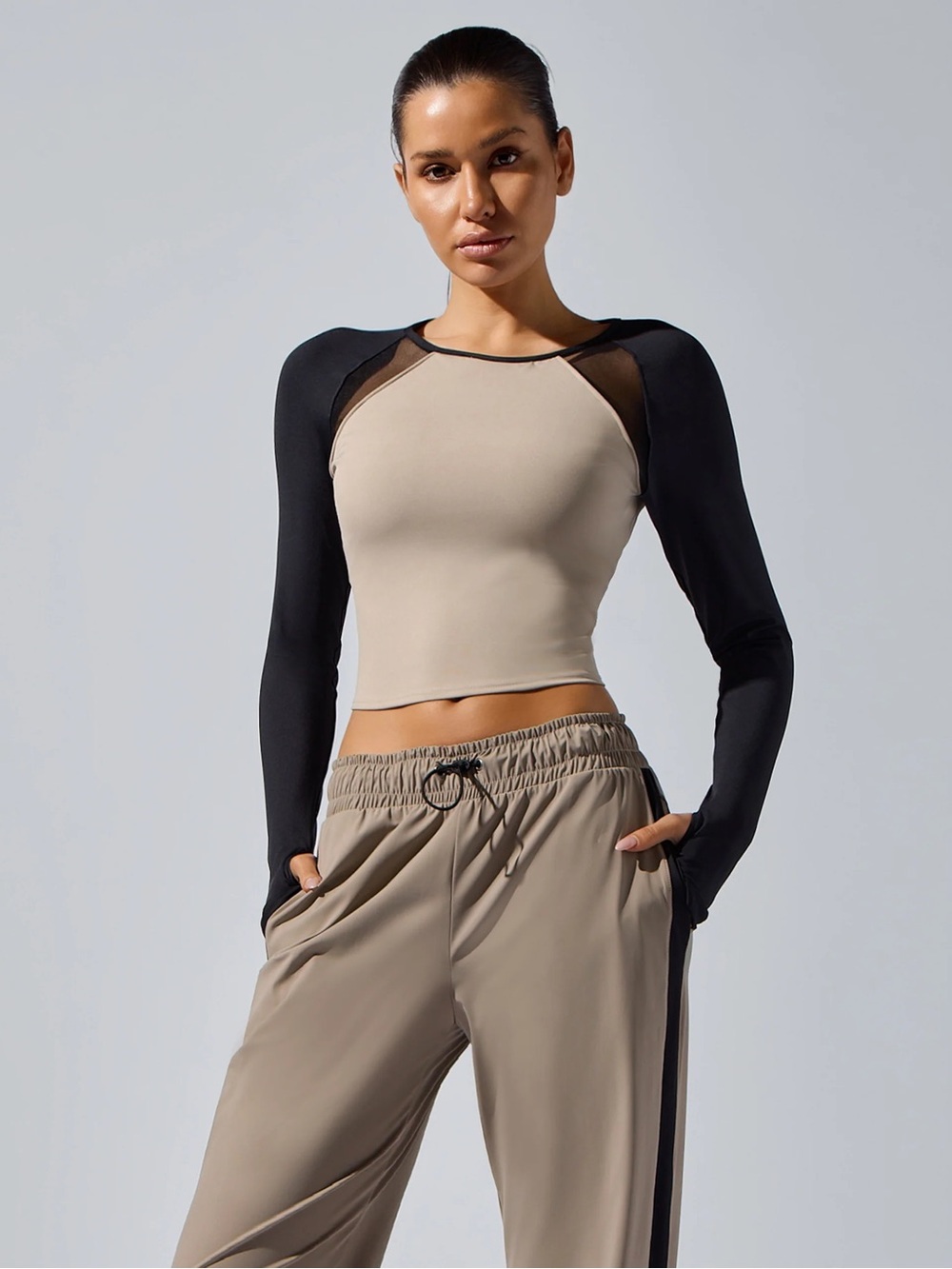 HEROINE SPORT alba top in black Taupe XL